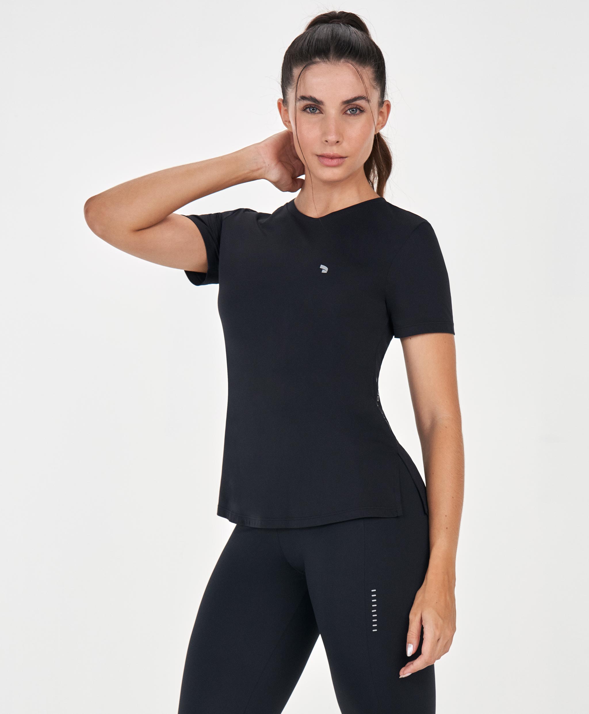 T-SHIRT BASICA ESCRITA REFLETIVA