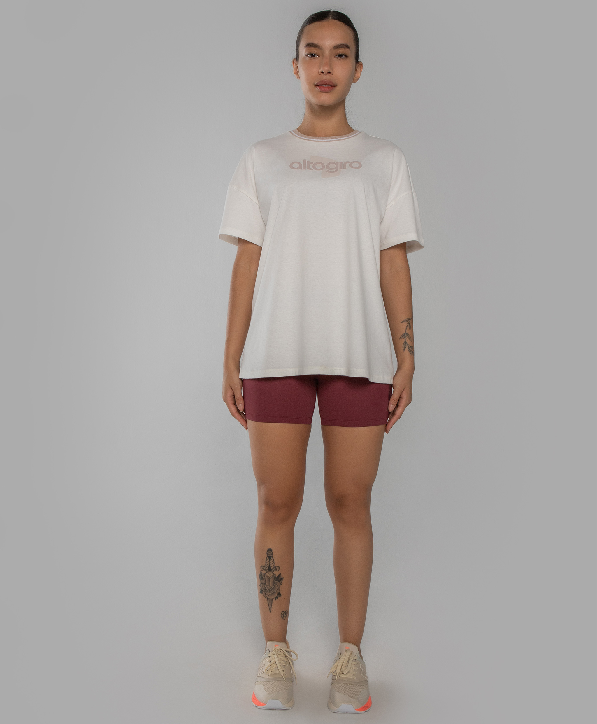 T-SHIRT MALHA CONFORT ESSENTIAL TOFU