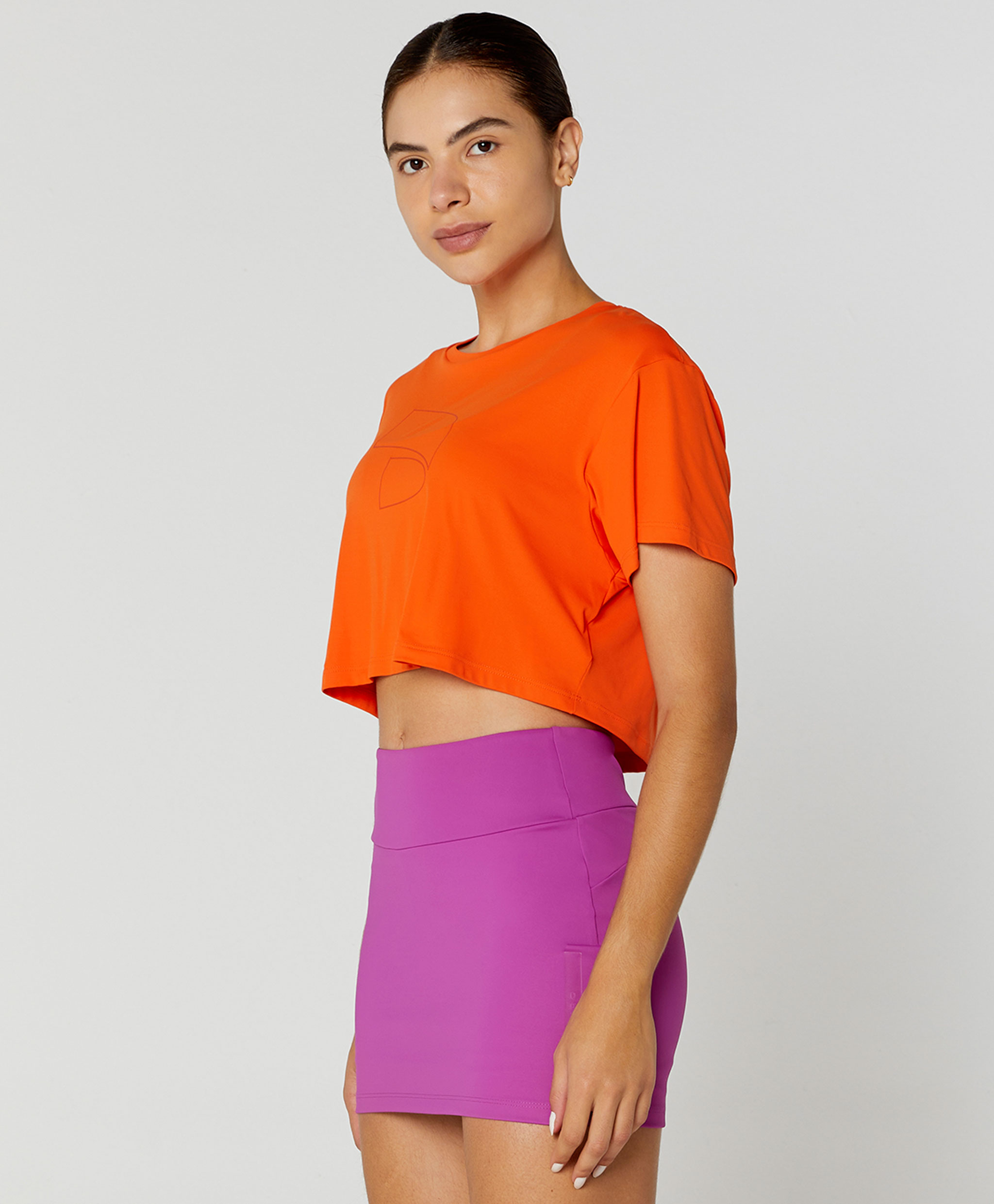T-SHIRT CROPPED SIMBOLO
