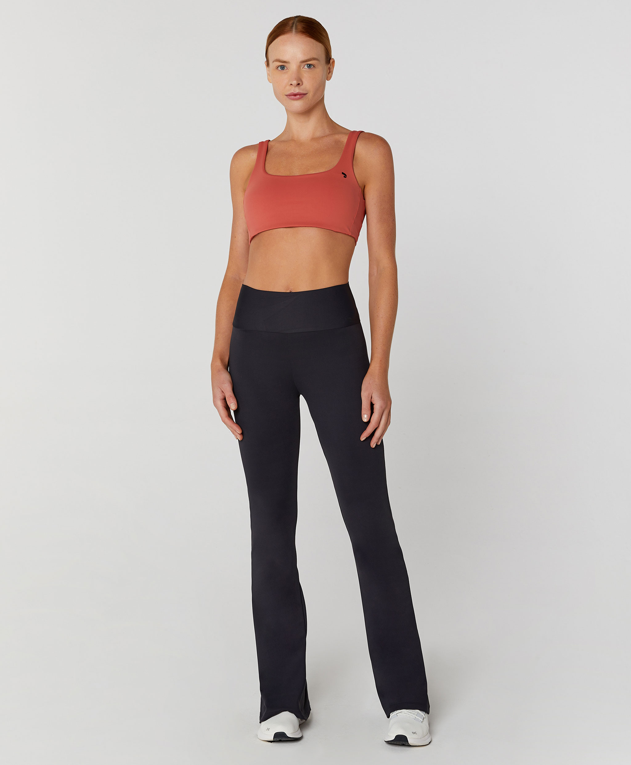 LEGGING BAILARINA ABERTURA BARRA COSTAS