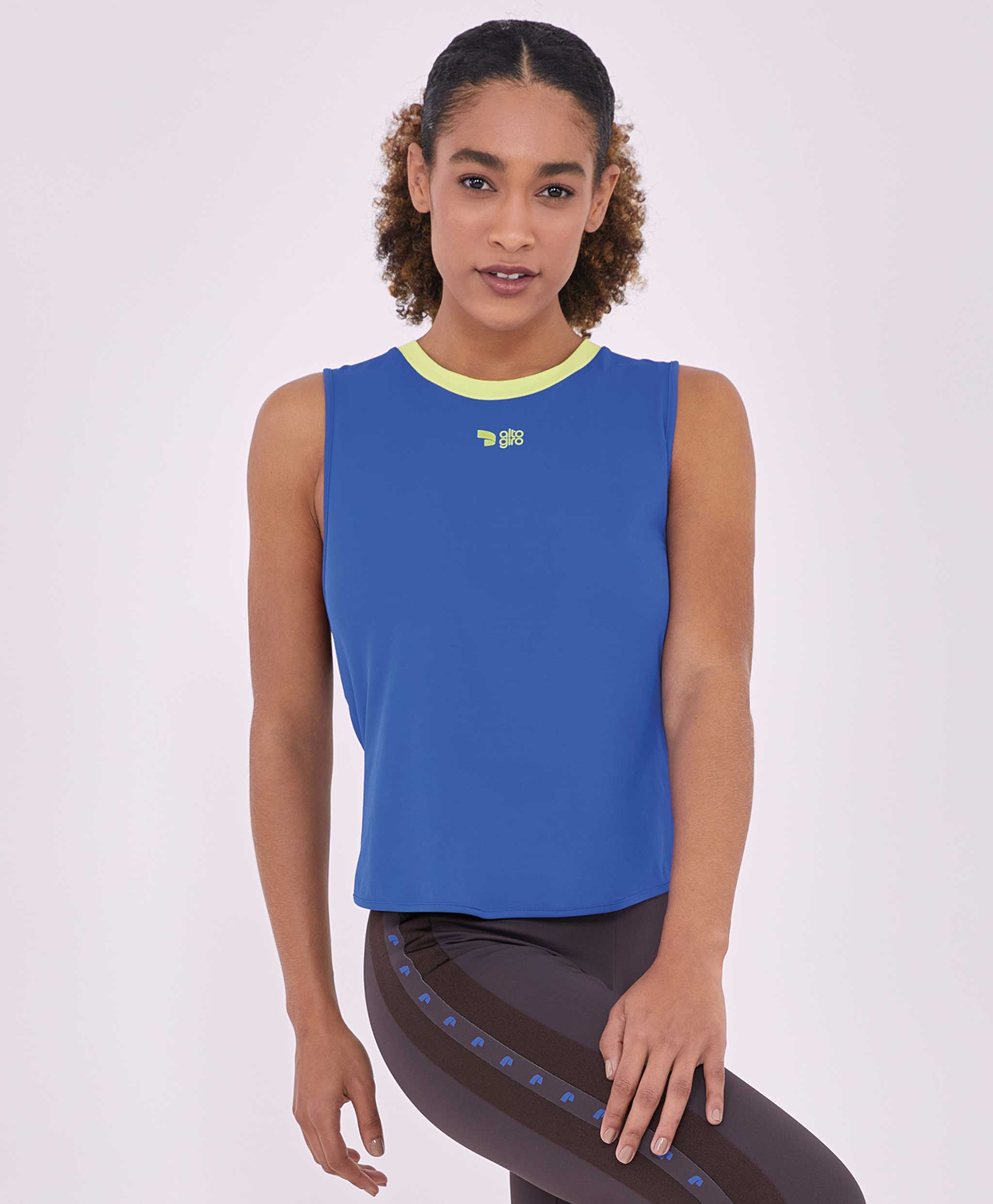 REGATA SKIN FIT TULE SOBREPOSTO COSTAS